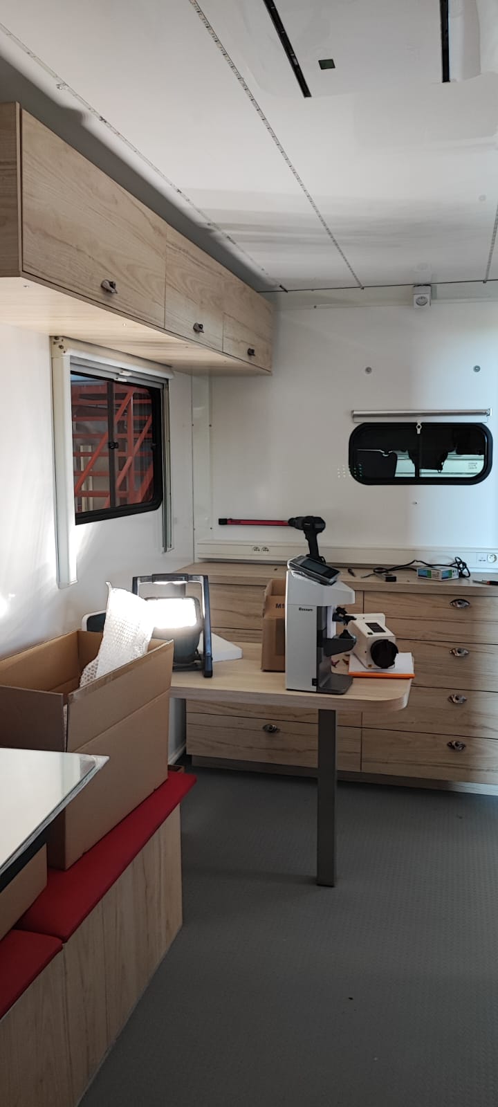 camion itinerant opticien auch