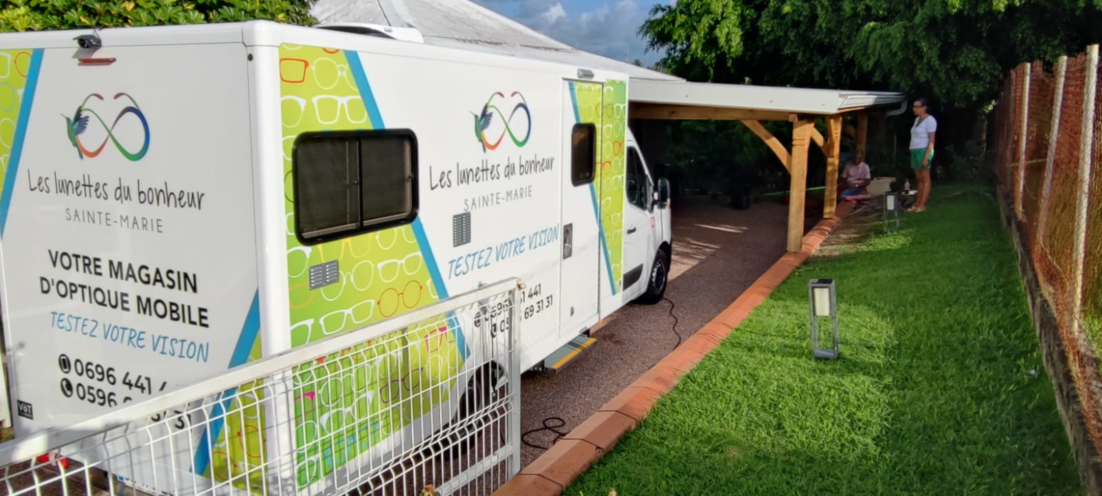 camion itinerant opticien professionnel